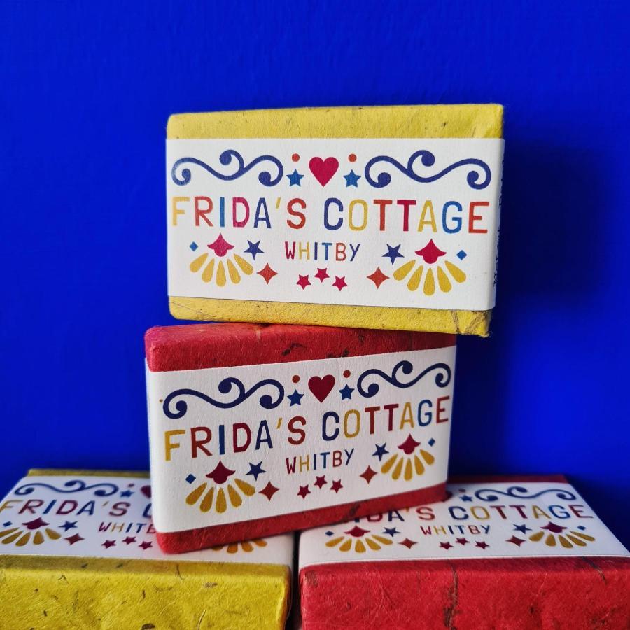Frida'S Cottage Уитби Экстерьер фото