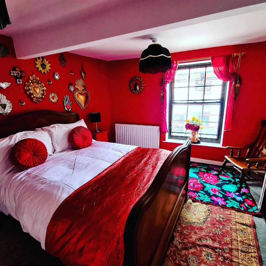 Frida'S Cottage Уитби Экстерьер фото