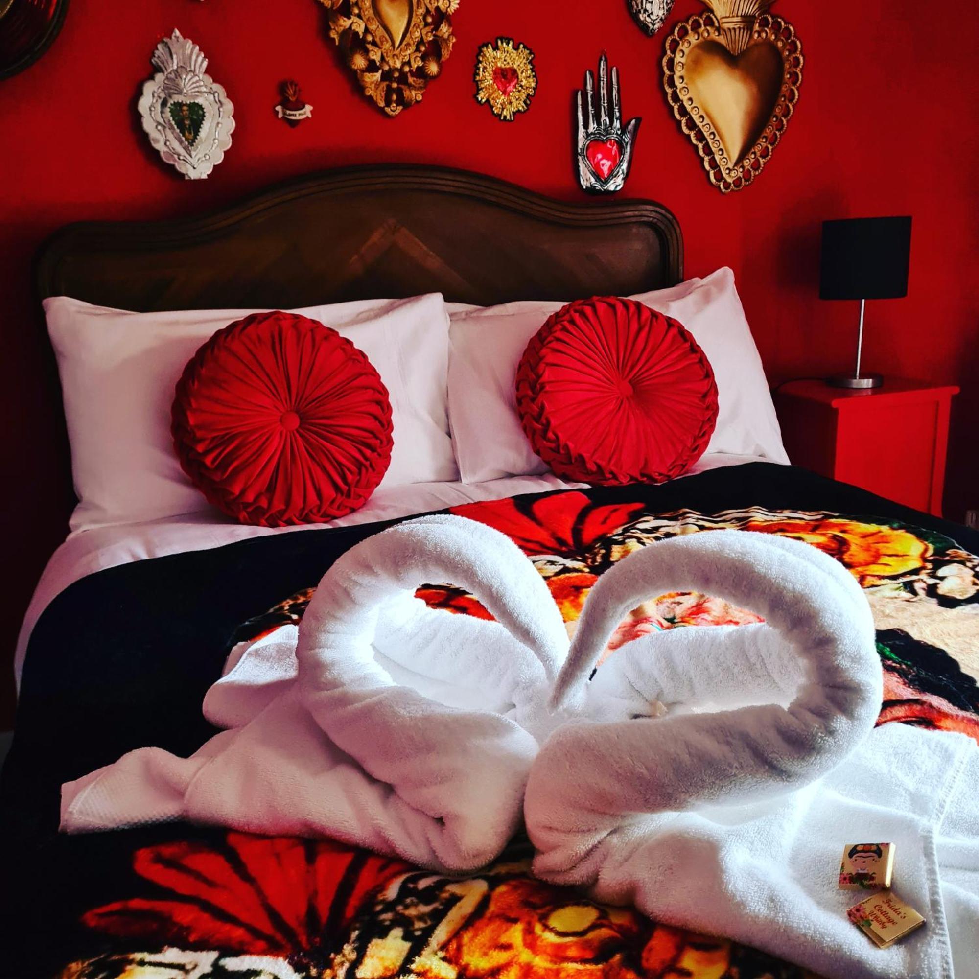 Frida'S Cottage Уитби Экстерьер фото